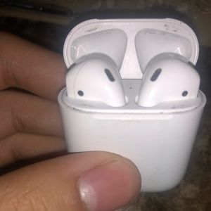 Apple AirPods gen 1